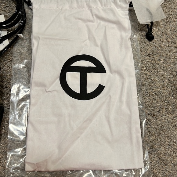 Telfar Small Black Patent shopping Bag - Picture 3 of 4